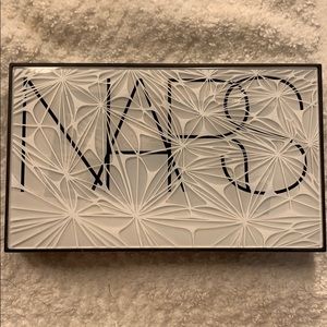 NARS Virtual Domination Cheek Palette